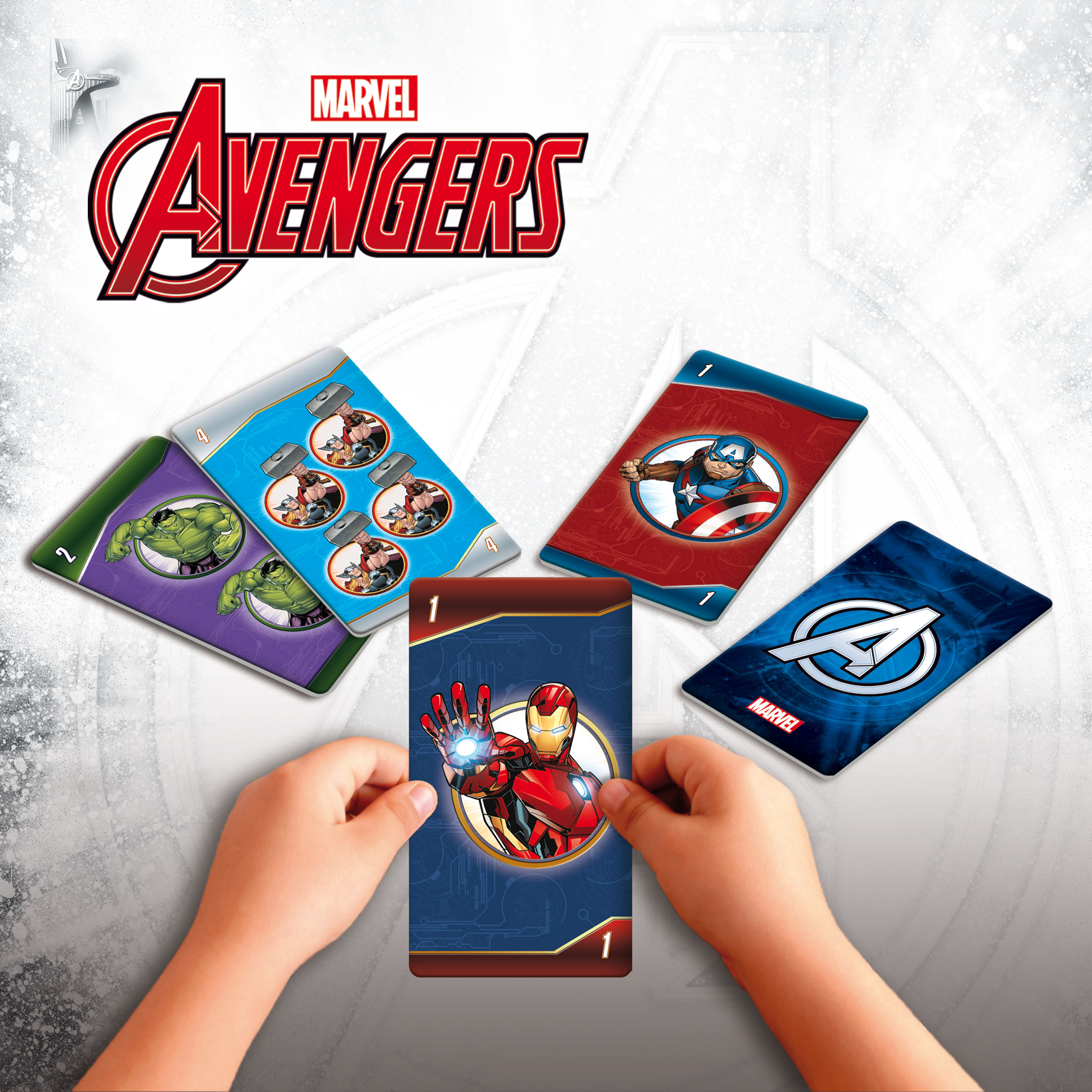 Foto 4 del gioco AVENGERS CARD GAMES IN DISPLAY
